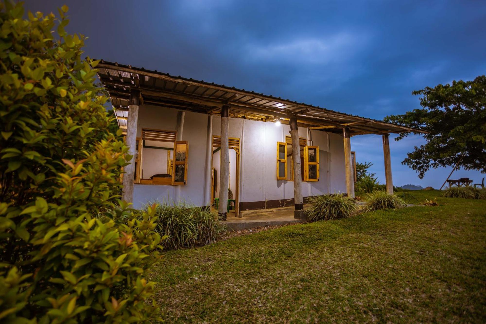 Lake Mwamba Lodge Kasenda Zewnętrze zdjęcie