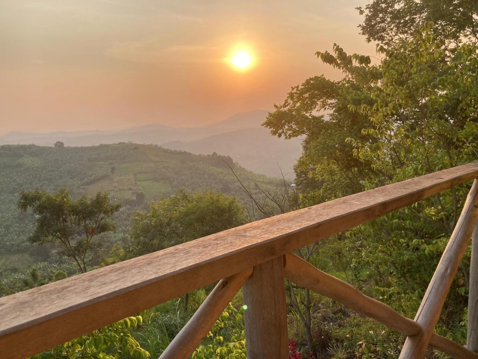 Lake Mwamba Lodge Kasenda Zewnętrze zdjęcie